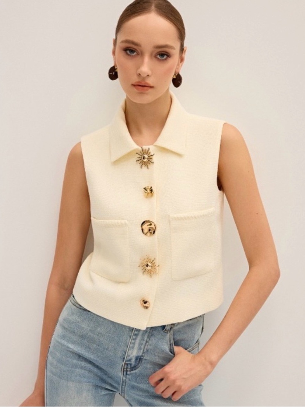 Commense Unique Metal Button Sleeveless Vest/Top